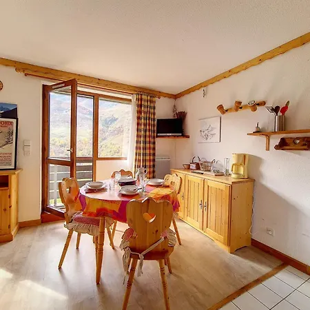 Résidence Sarvan - Fonctionnel · Au Pieds Des Pistes · Balcon Mae-3204 Appartement *